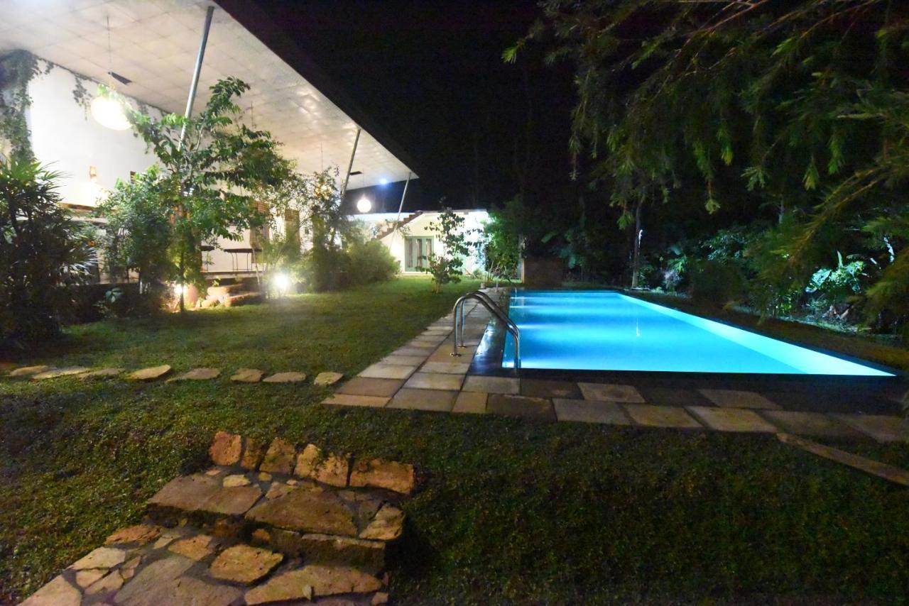 Vimanra Udawalawa Hotel Udawalawe Bagian luar foto